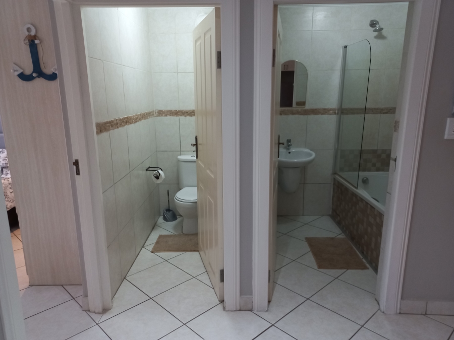 2 Bedroom Property for Sale in Jeffreys Bay Central Eastern Cape